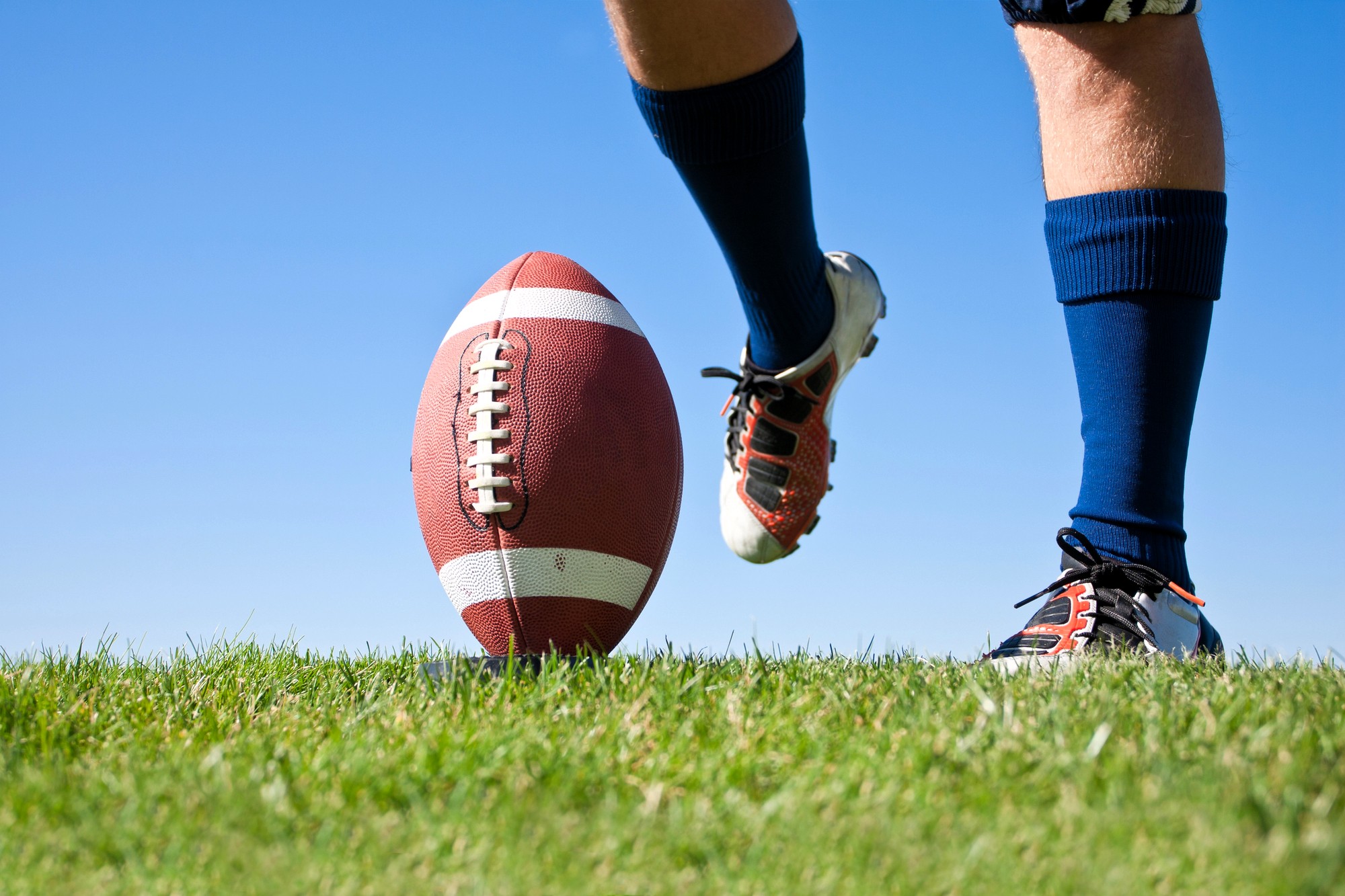 5 Tips on How to Break in Football Cleats