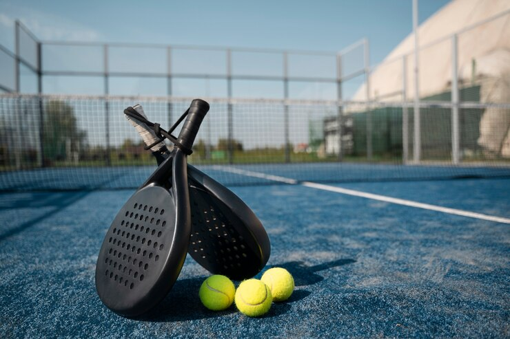 What is the Difference Between Tennis and Pickleball?