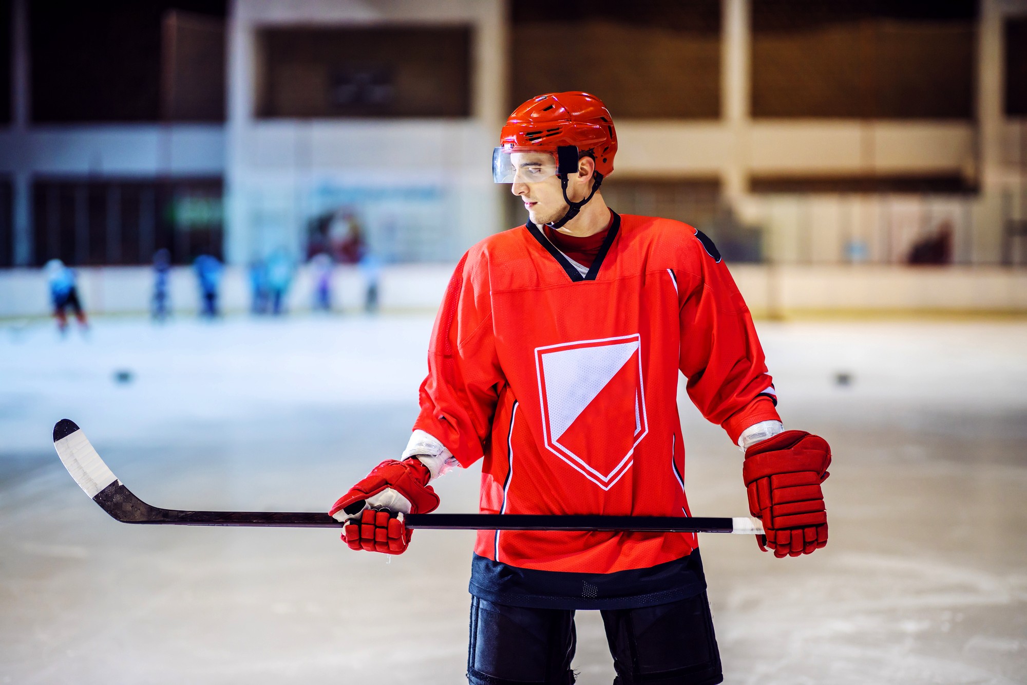 9 Tips on How to Wash Hockey Gloves Without Damage