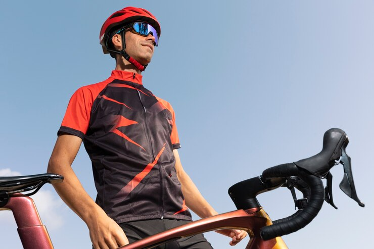 Find the Right Fit - Cycling Jersey Sizing Guide